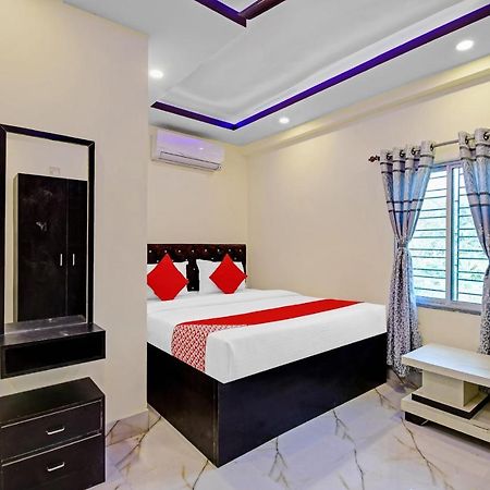 Oyo 86602 Hotel Dream Palace Kolkata Eksteriør bilde