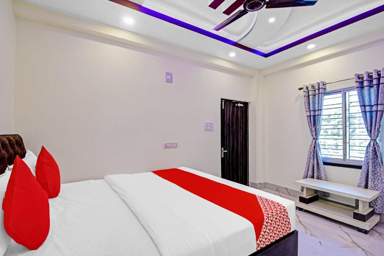 Oyo 86602 Hotel Dream Palace Kolkata Eksteriør bilde