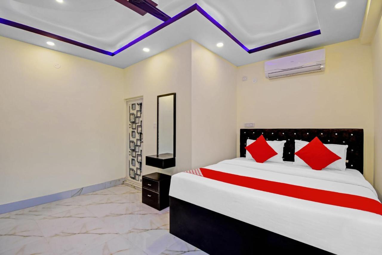 Oyo 86602 Hotel Dream Palace Kolkata Eksteriør bilde