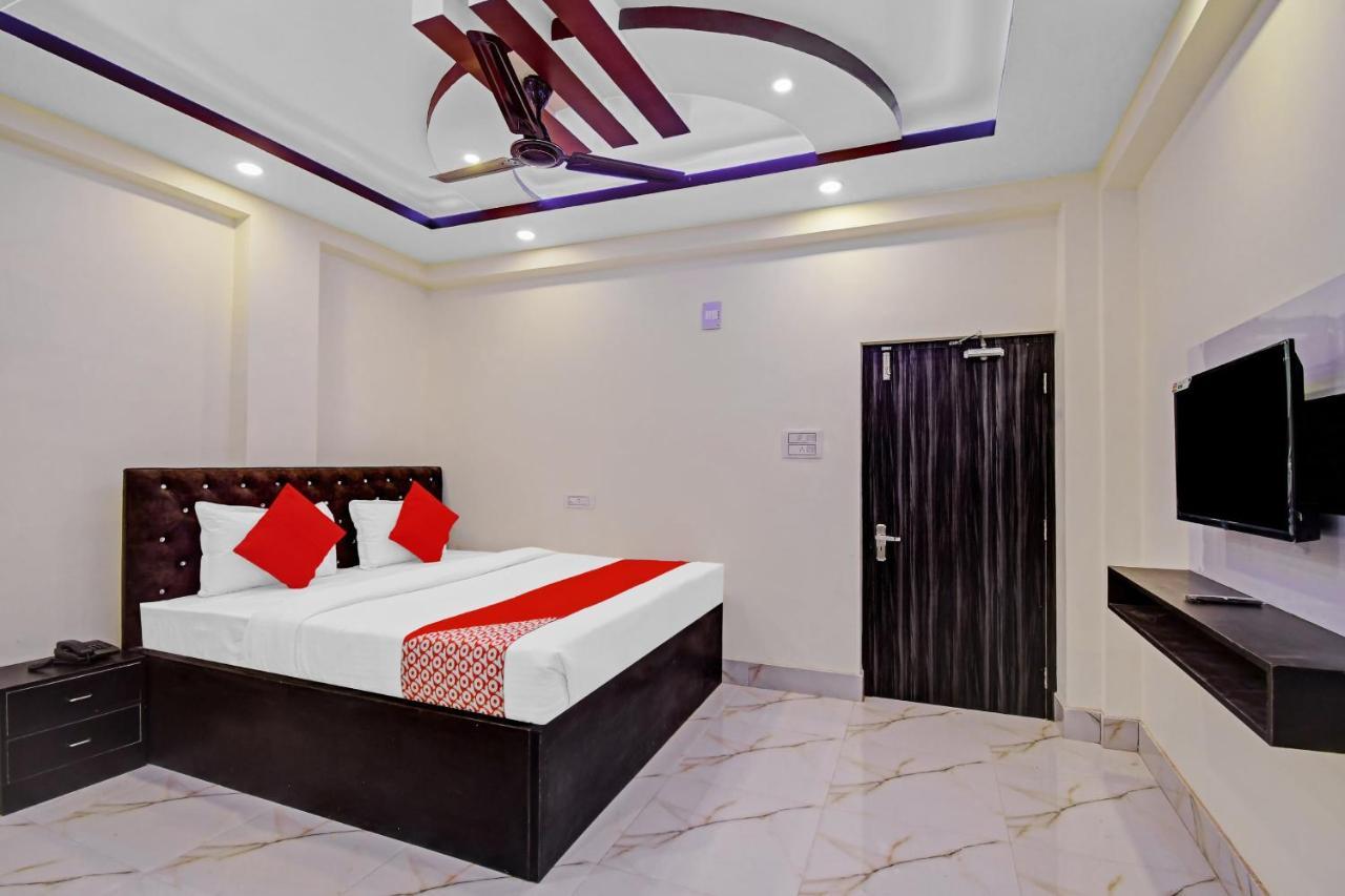 Oyo 86602 Hotel Dream Palace Kolkata Eksteriør bilde